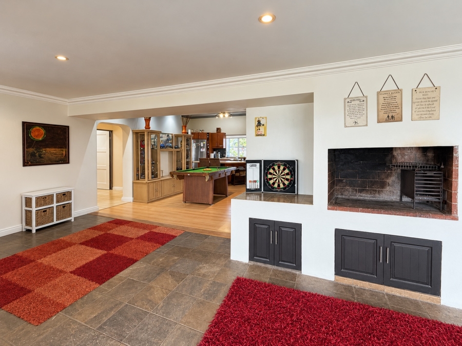 5 Bedroom Property for Sale in Kingswood Golf Estate Western Cape
